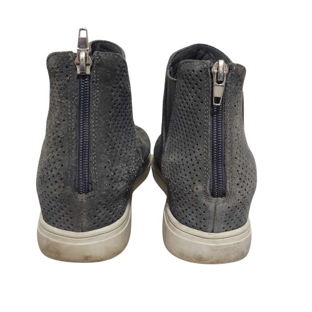 INC Women Ankle Boots Gray Booties Suede Round Toe‎ Size 7.5 - Picture 2 of 9